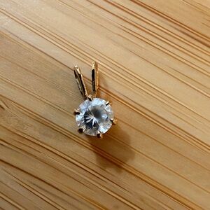 Cubic Zirconia pendant